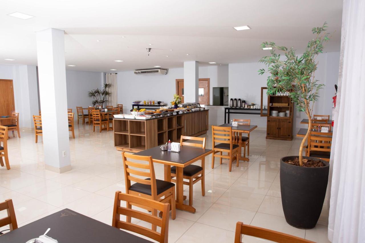 Hotel Araguaia Palmas  Exteriör bild